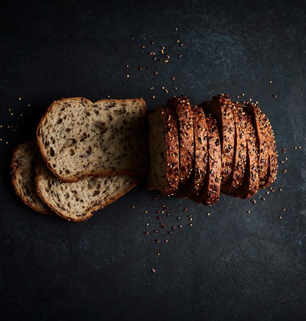 Tin Open Srd Seeded 550G Sliced X5